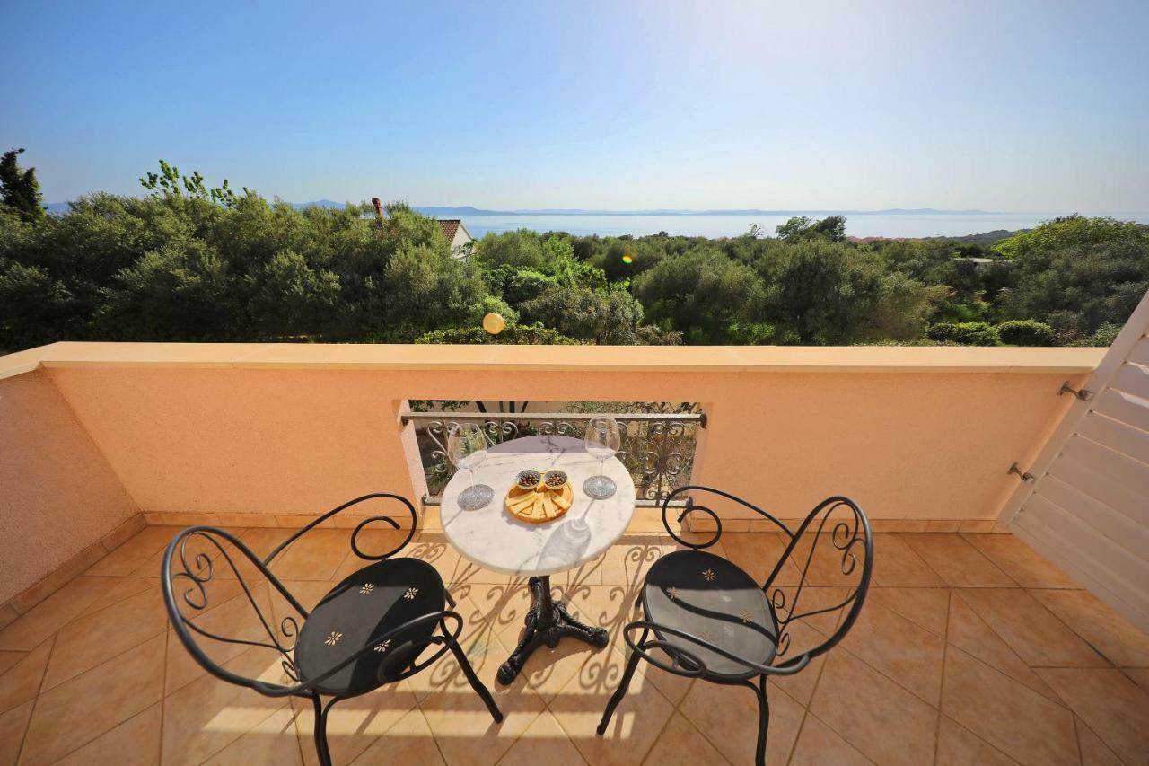 Apartments Villa Marnii Kožino エクステリア 写真