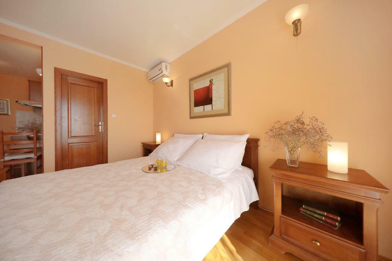 Apartments Villa Marnii Kožino エクステリア 写真