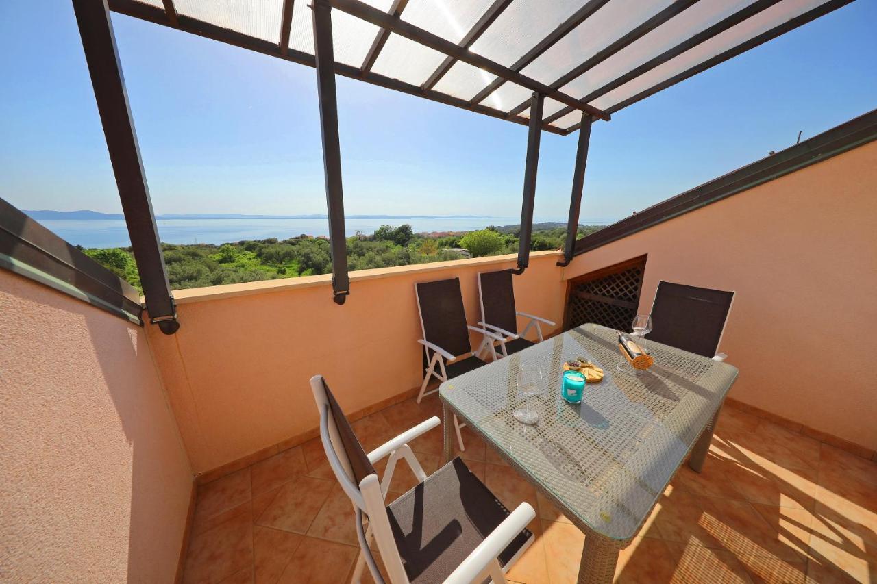 Apartments Villa Marnii Kožino エクステリア 写真